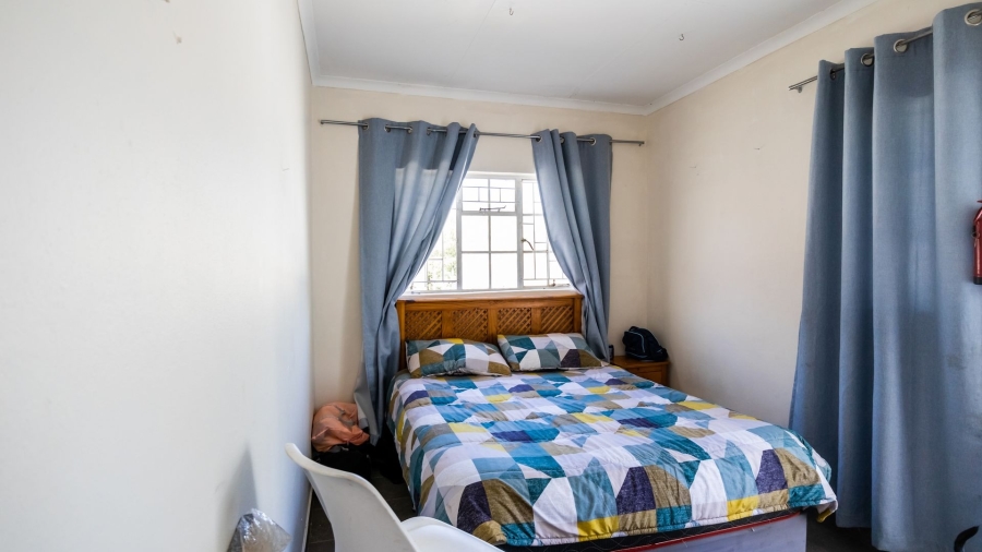 4 Bedroom Property for Sale in Safari Gardens North West